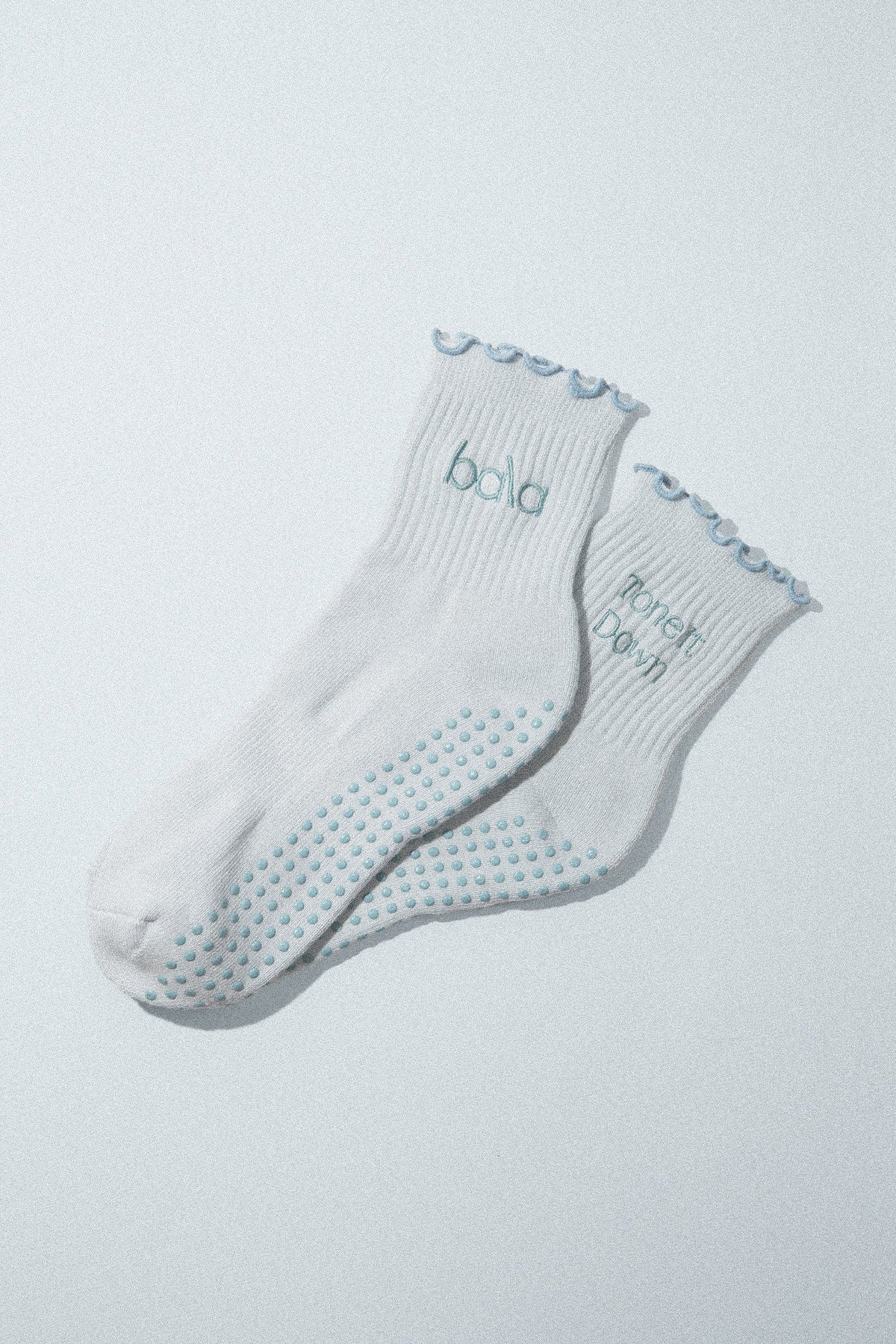 The Frilly Sock