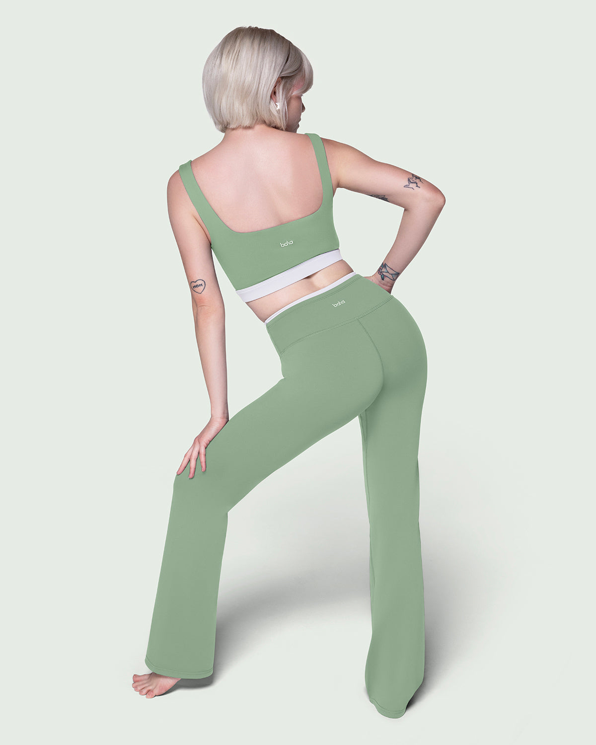 The Flared Legging